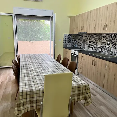 Star Apartment